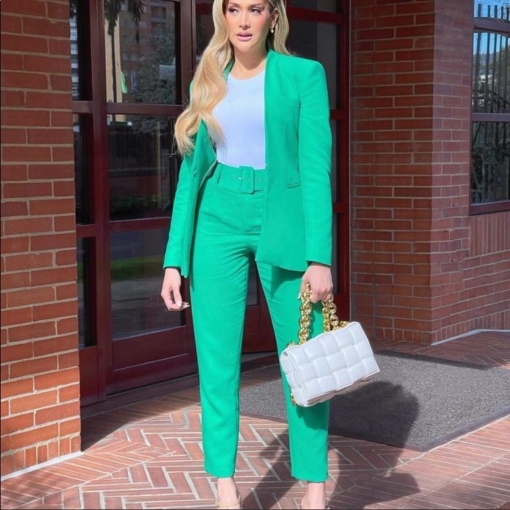 ZARA LAPELLESS SUIT BLAZER SET
